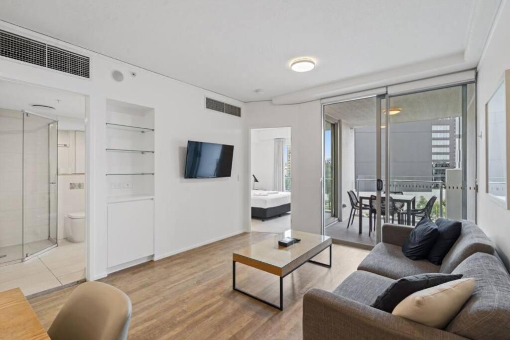 Lovely 2- Bedroom Rental Unit With Free Parking Brisbane Ngoại thất bức ảnh